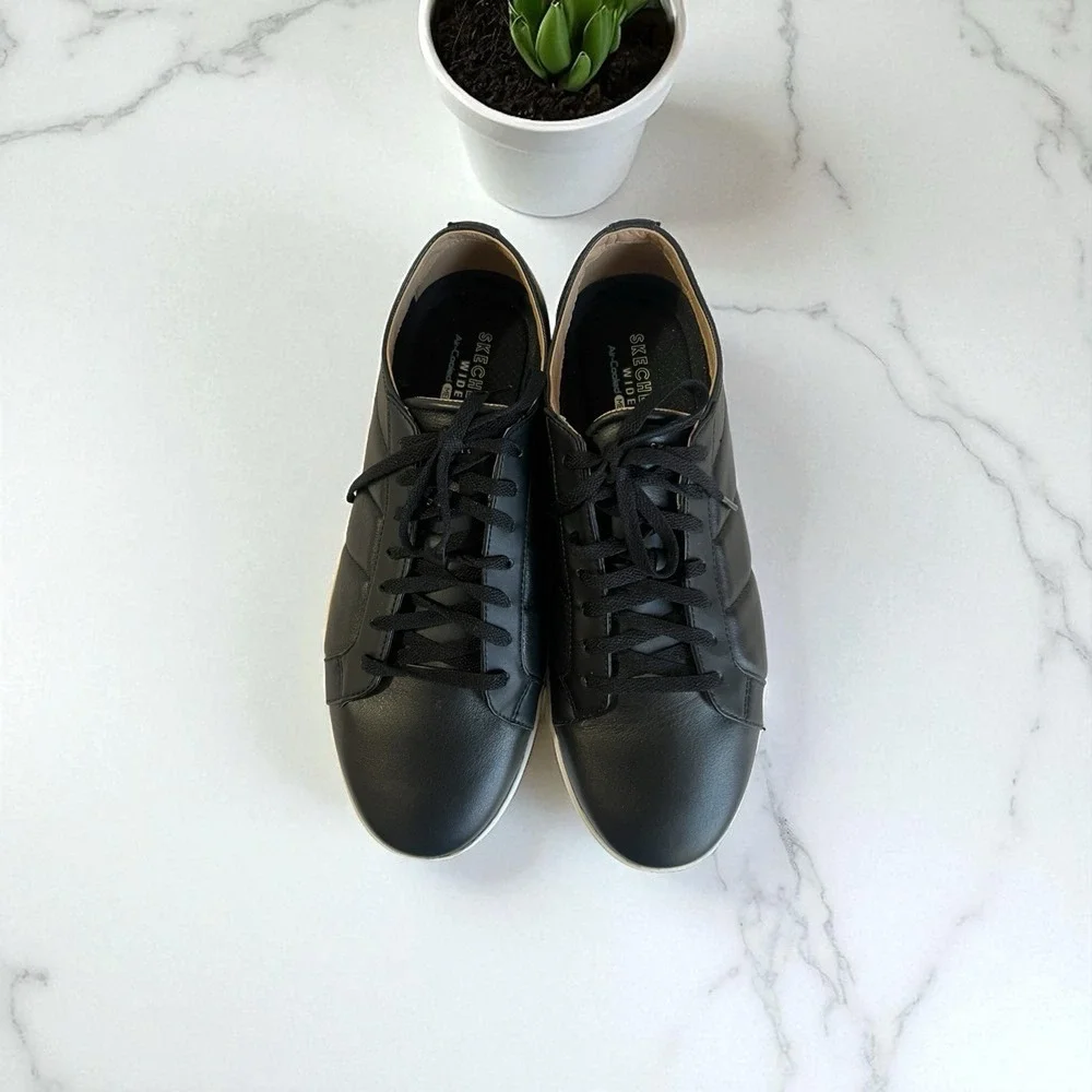 Skechers Street Men's Air-Cooled Wide‎ Fit Memory Foam Black Size 10.5